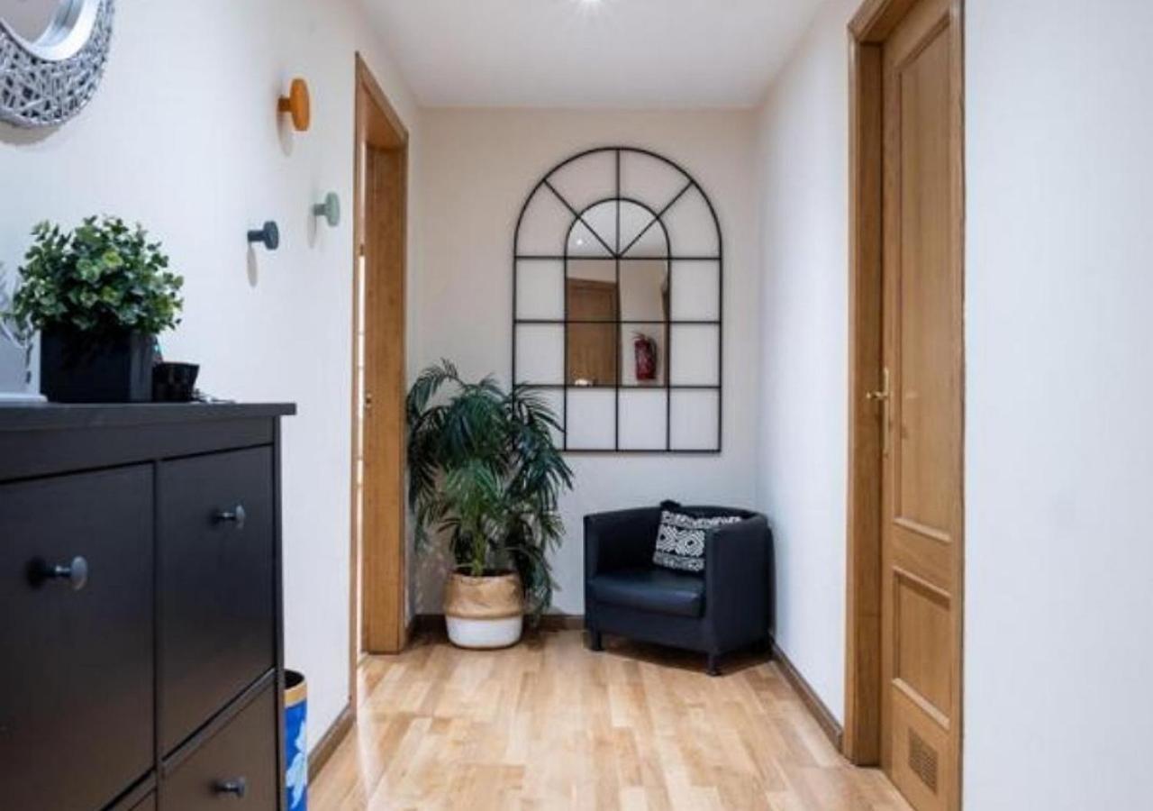 Apartamento céntrico con parking y Wifi Onís Exterior foto