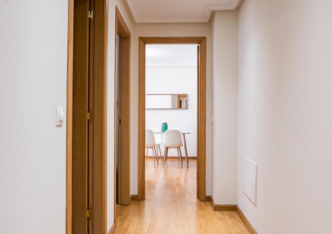 Apartamento céntrico con parking y Wifi Onís Exterior foto